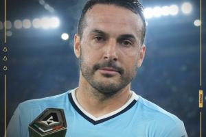 佩刀出鞘⚔️37岁佩德罗5分钟2球替补救主 蓝鹰4月不败紧追欧战区